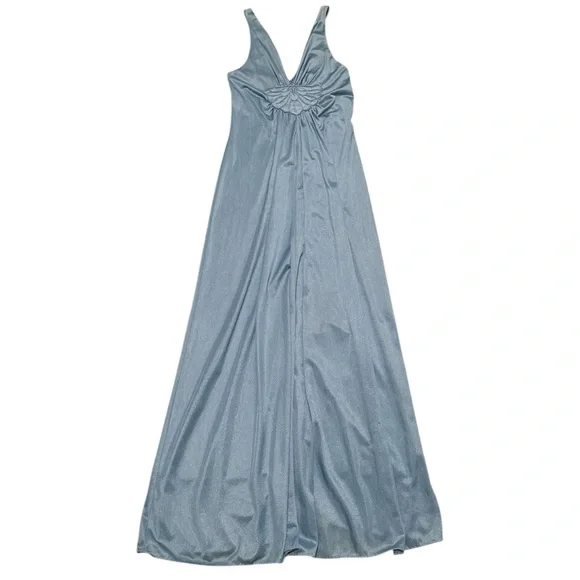 Vintage Light Blue Sleeveless Maxi Dress with Pleated Bust - Picture 4 of 7